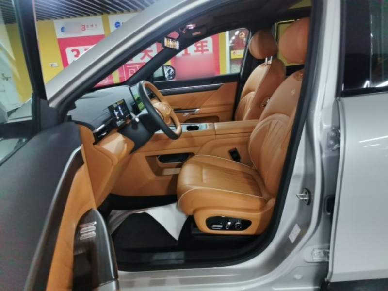 Used Dongfeng eπ eπ008 2025 210 Ultra Range-Extended Version 5 Seats — 14