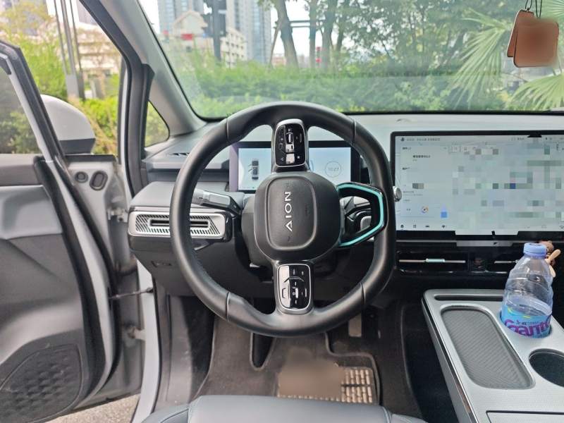 Used AION Y 2022 Plus 70 Tech Edition — 2