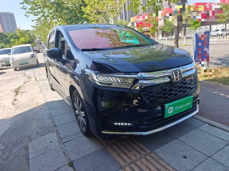 Used Honda Odyssey 2022 2.0L eHEV Prestige Four-Seater Edition — 3