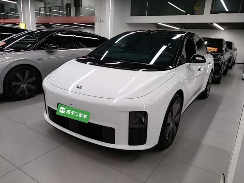 Used Li Auto i6 2025 Model Four-Wheel-Drive Standard Type