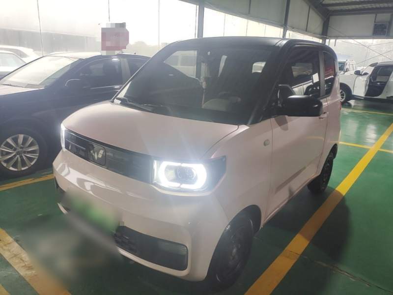 Used Wuling Hongguang MINIEV 2022 Macaron Premium Model – Lithium Iron Phosphate — 1