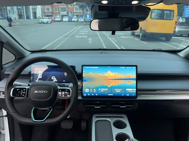 Used AION Y 2023 Plus 510 Smart Edition — 13