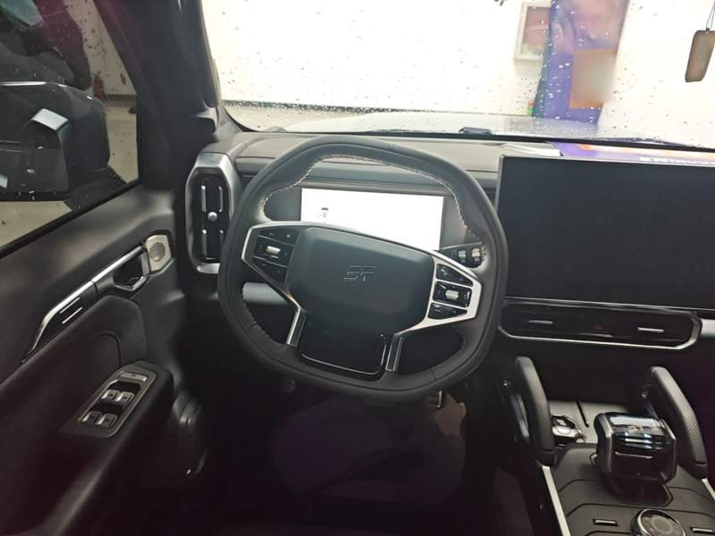 Used JETOUR Shanhai Traveler C-DM 2024 C-DM 208KM Mountain & Wilderness Edition — 10