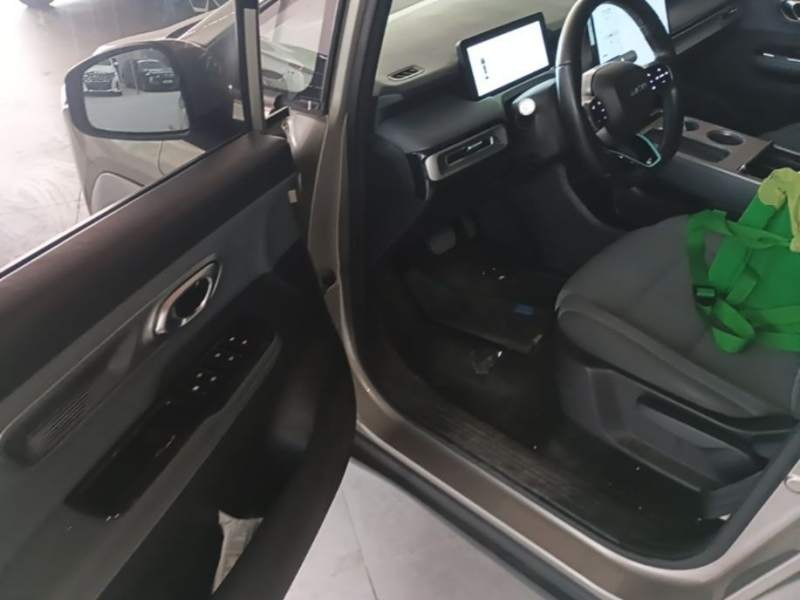 Used AION Y 2023 Y Business Edition — 15