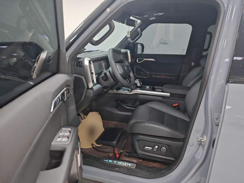 Used JETOUR Shanhai Traveler C-DM 2024 C-DM 208KM Mountain & Wilderness Edition — 15