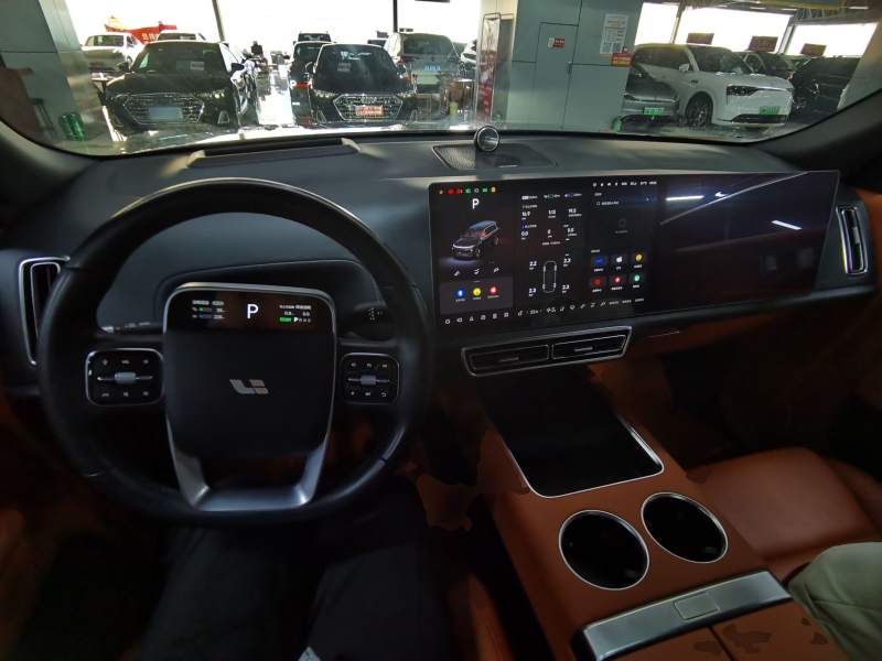 Used Li Auto L9 2022 Max model — 9