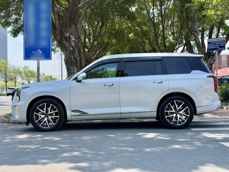 Used GAC Trumpchi GS8 2022 Dual-Engine Series 2.0TM Two-Wheel Drive Prestige Edition (7 Seats) — 37