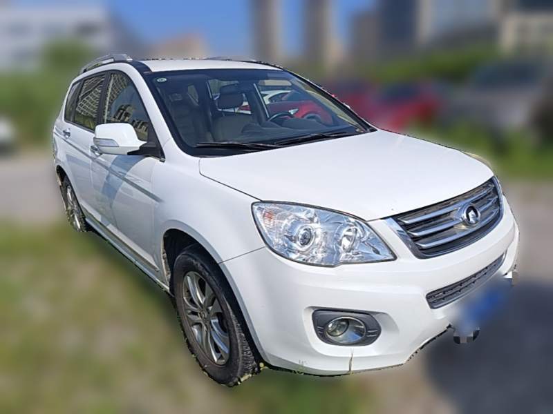 Used Haval H6 2011 2.0L Manual Two-Wheel Drive Urban Version — 3