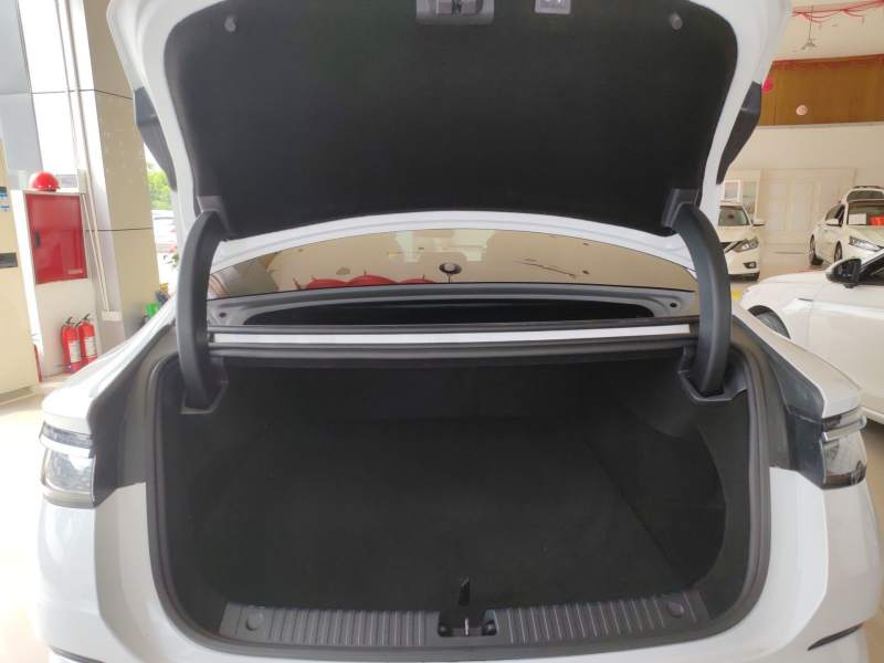 Used BYD Seal 2023 DM-i 1.5L 121km Prestige Model — 18