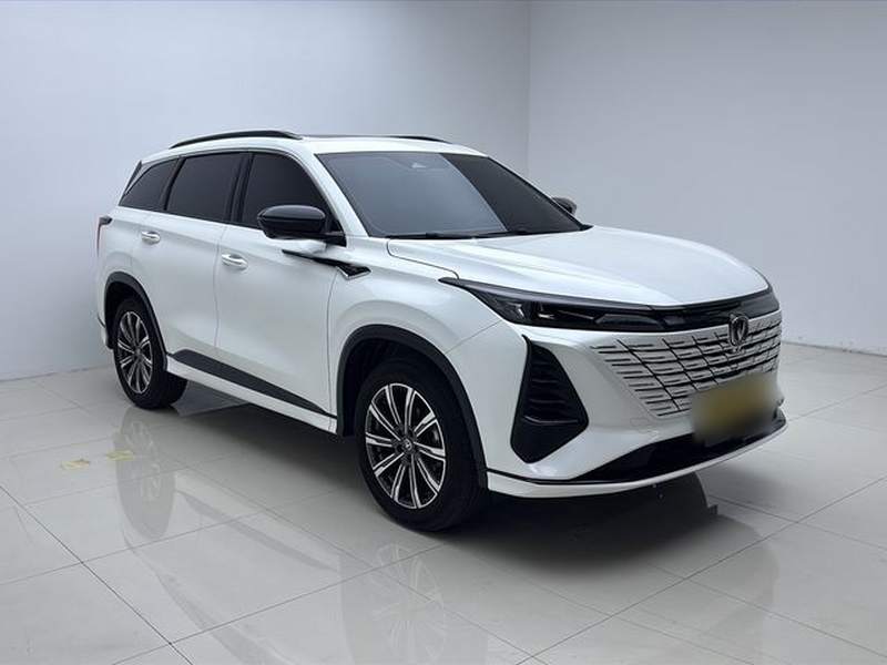 Used CHANGAN CS75 PLUS 2024 3rd Generation Champion Edition 1.5T Intelligent Drive Dynamic Model – Sport Navigation — 7