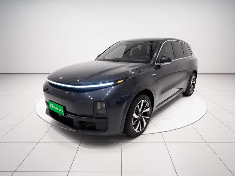 Used Li Auto L8 2023 Pro Model — 1