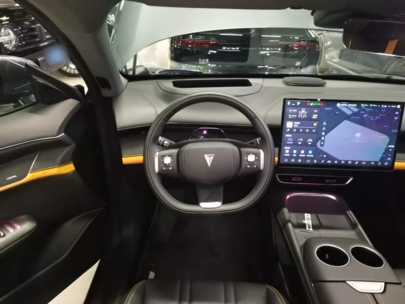 Used Deepal S07 2025 Deepal Intelligent Driving AD PRO Range-Extended Version — 10