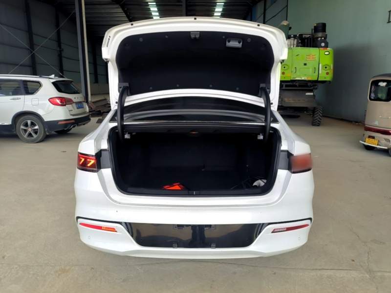 Used BYD Qin PLUS 2024 HONOR Edition DM-i 55KM Leading Model — 18