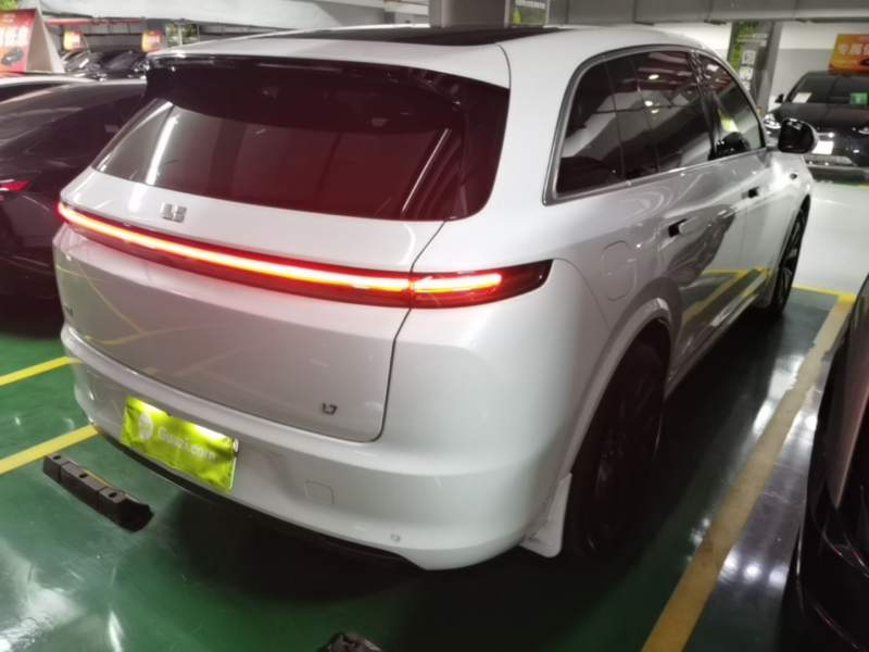 Used Li Auto L7 2023 Air model — 6