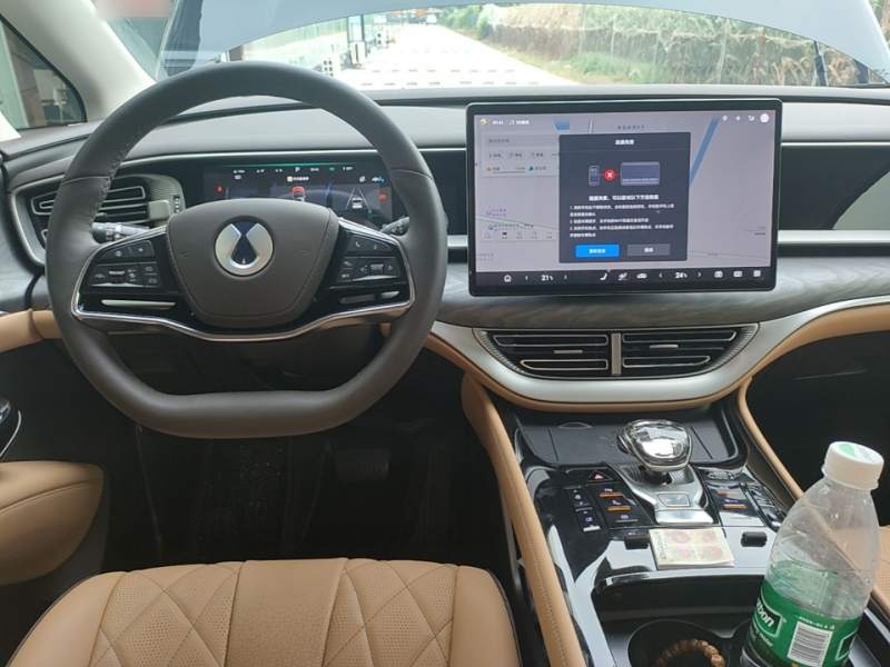 Used Denza D9 2024 DM-i 1050 Luxury Model — 9