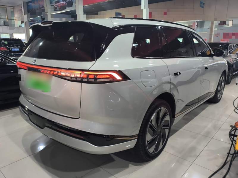 Used Dongfeng eπ eπ008 2025 210 Ultra Range-Extended Version 5 Seats — 6