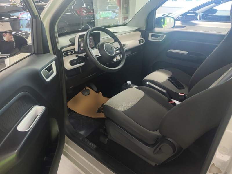 Used Wuling Hongguang MINIEV 2024 3rd Generation 215km Youth Edition — 15