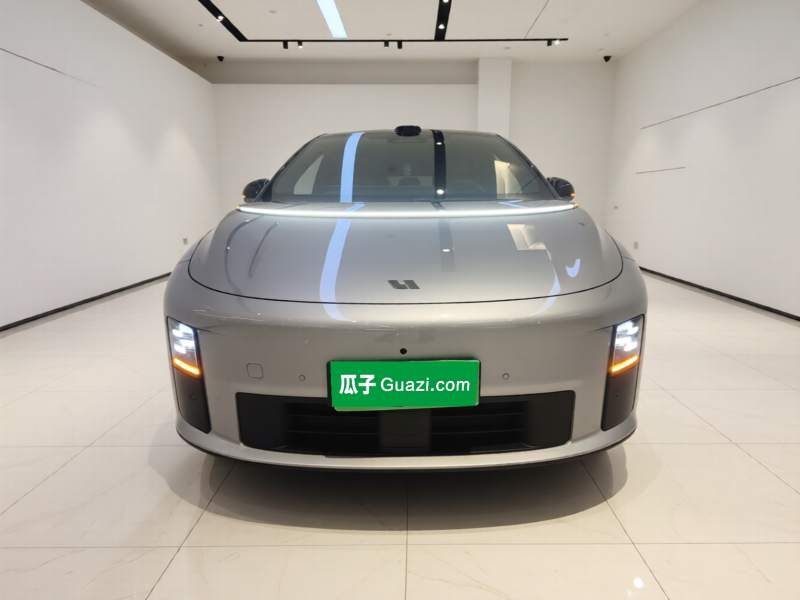 Used Li Auto i6 2025 Model Four-Wheel-Drive Standard Type — 2