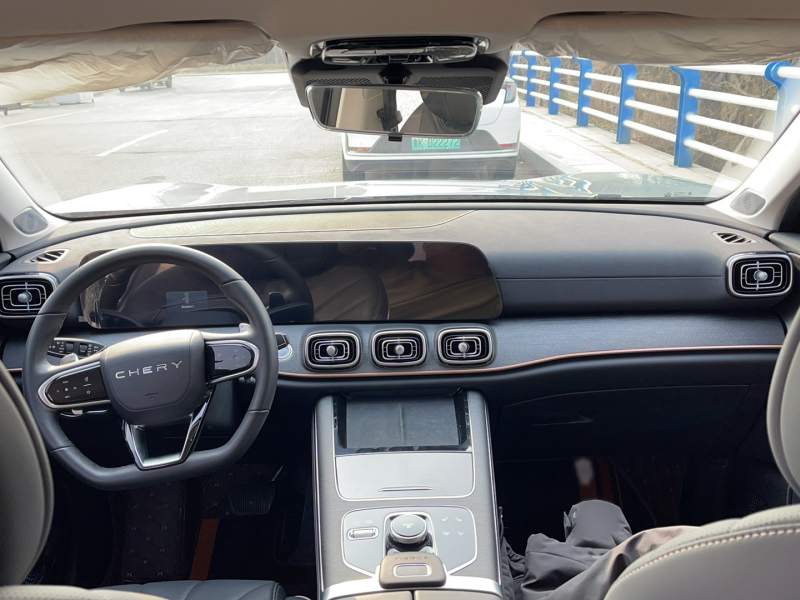 Used Chery Tiggo 9 2023 2.0T Dual-Clutch Two-Wheel Drive Leading Edition 5 Seats — 5