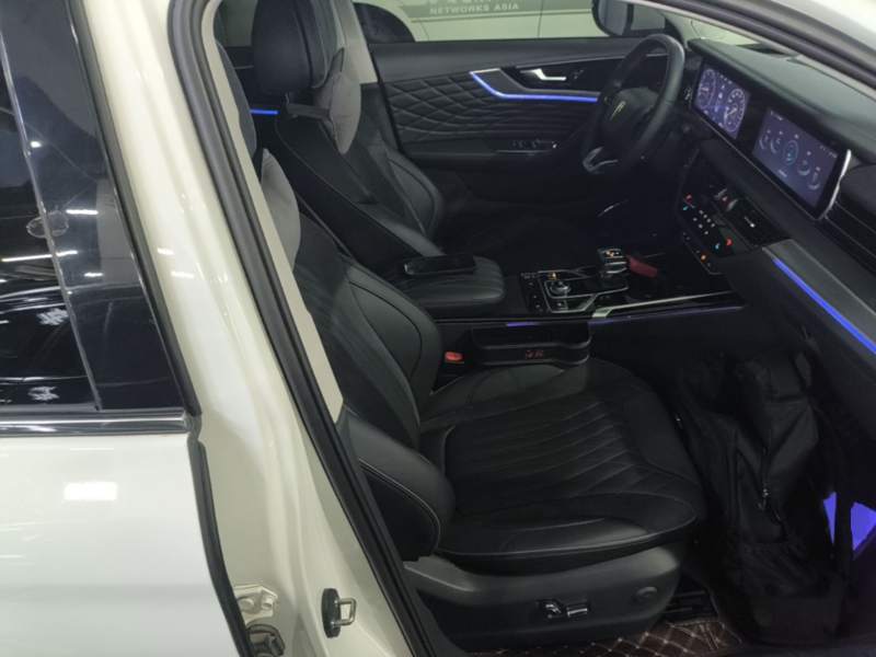 Used Hongqi HS5 2022 Facelifted Version 2.0T Smart Connect Flagship All-Wheel-Drive Edition — 24