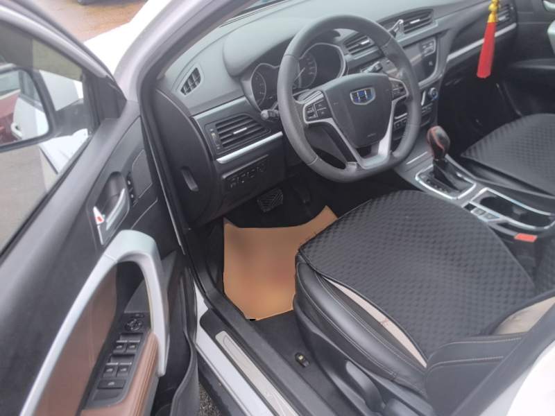 Used Geely Auto Emgrand 2017 Hatchback RS Million Edition 1.5L CVT Upward Version — 15