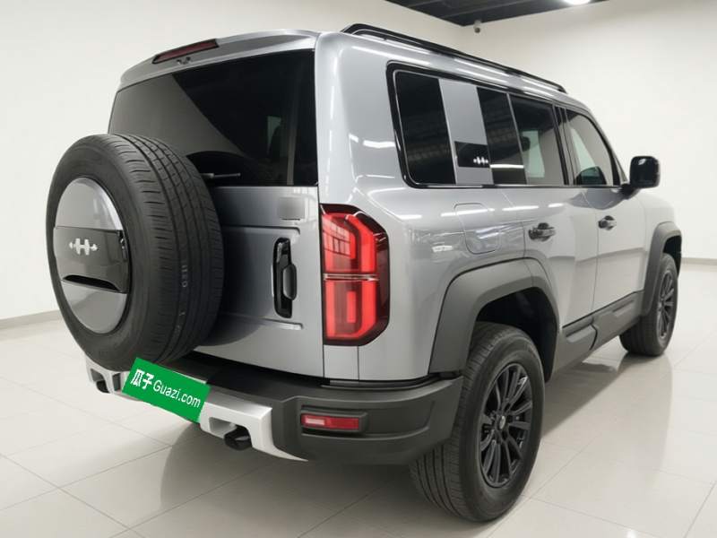 Used Formula Leopard 5 2023 Navigator Edition — 6
