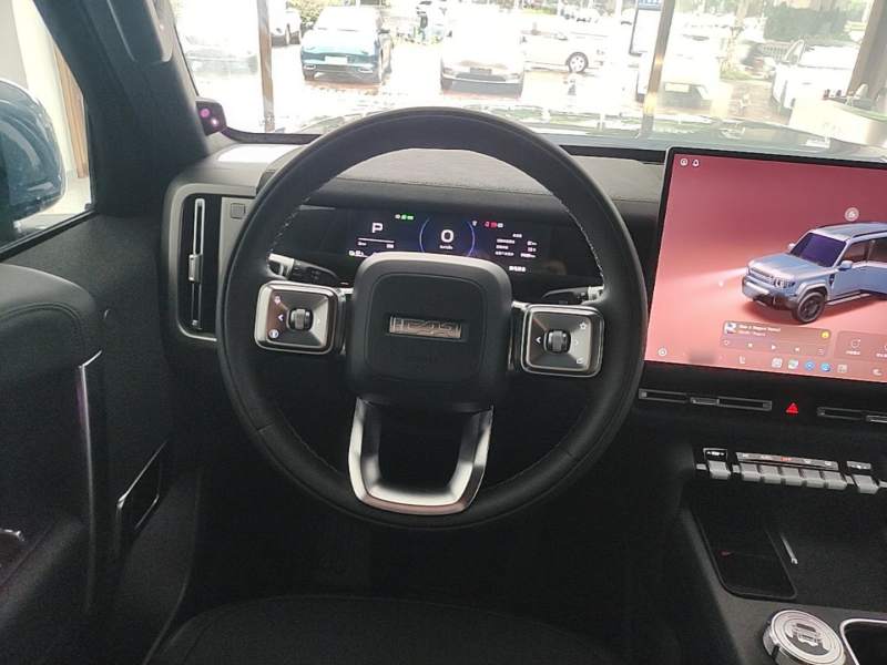 Used iCAR V27 2026 Model 210KM Two-Wheel Drive Falcon 500 — 10