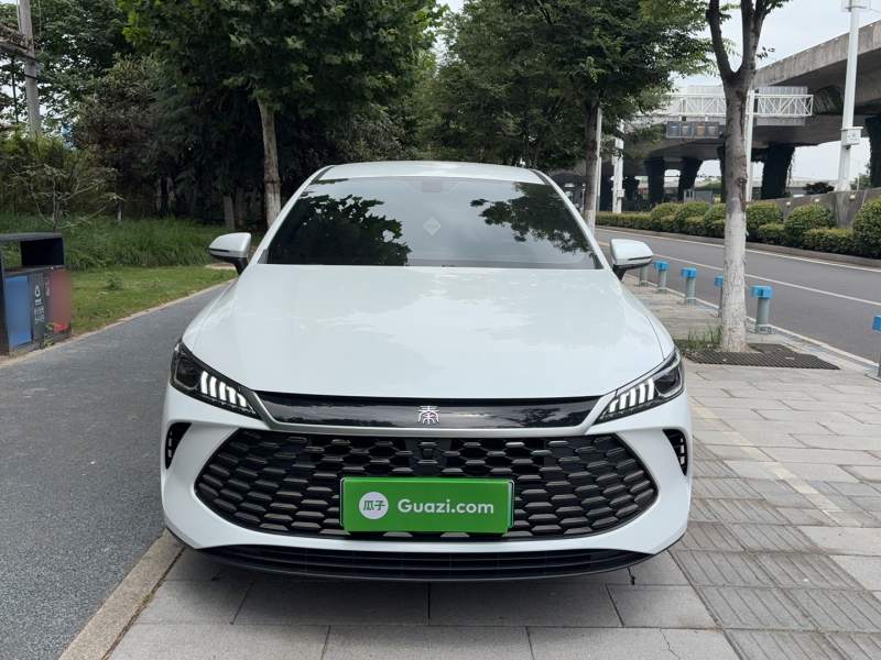 Used BYD Qin PLUS 2025 DM-i Smart Drive 55KM Leading Model — 2