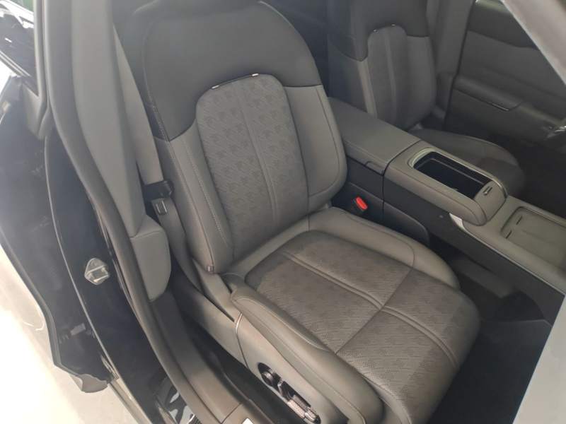 Used Zeekr 7X 2025 100 kWh Long-Range Rear-Wheel Drive with Intelligent Driving Features — 24