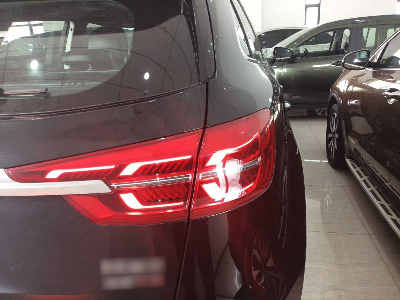 Used Hongqi HS5 2022 Revised Version 2.0T Smart Connect Flagship Edition — 21