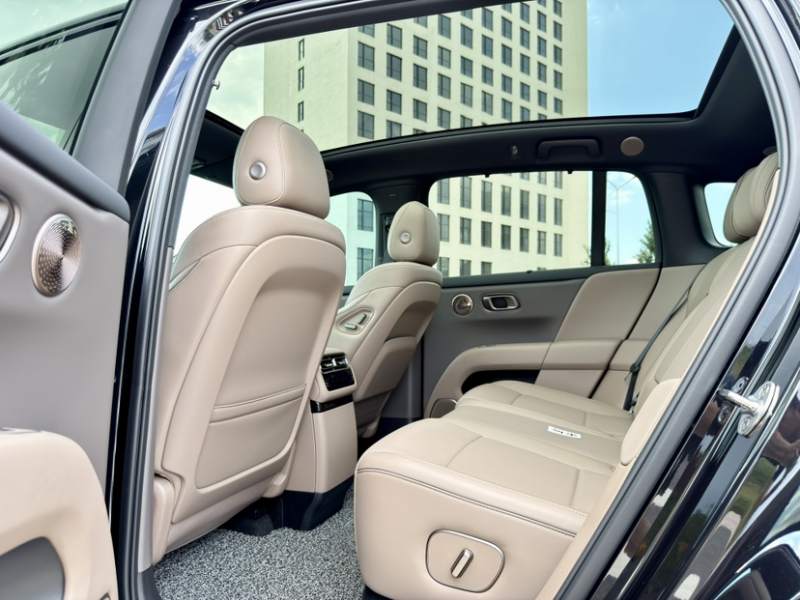 Used Li Auto i6 2025 Model Two-Wheel-Drive Standard Type — 40