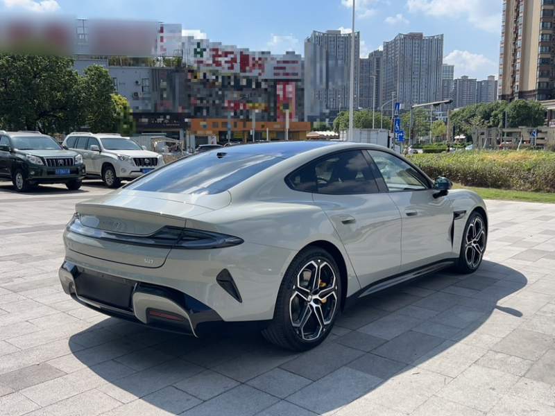 Used Xiaomi Auto SU7 2026 Model Standard Edition — 36