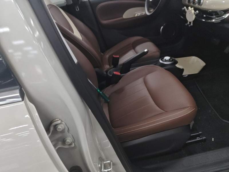 Used Wuling Bingo 2023 203km Light Edition — 24