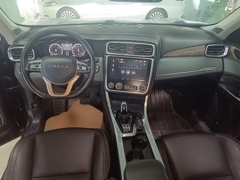 Used Lynk & Co 01 2017 2.0T Two-Wheel Drive Pro Edition — 9