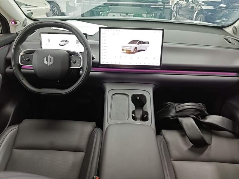 Used Leapmotor C10 2024 210 Smart Edition — 9