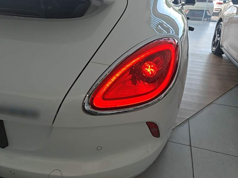 Used ORA Lightning Cat 2022 555 km Luxury Edition – Premium — 7