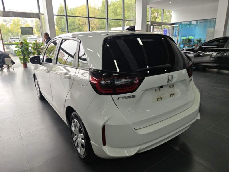 Used Honda Fit 2021 1.5L CVT Trend Edition — 4