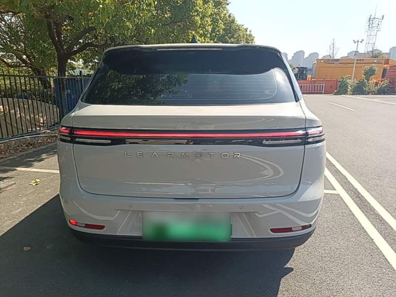 Used Leapmotor C10 2024 210 Smart Edition — 5