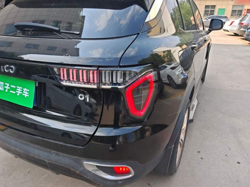 Used Lynk & Co 01 2017 2.0T Two-Wheel Drive Pro Edition — 7