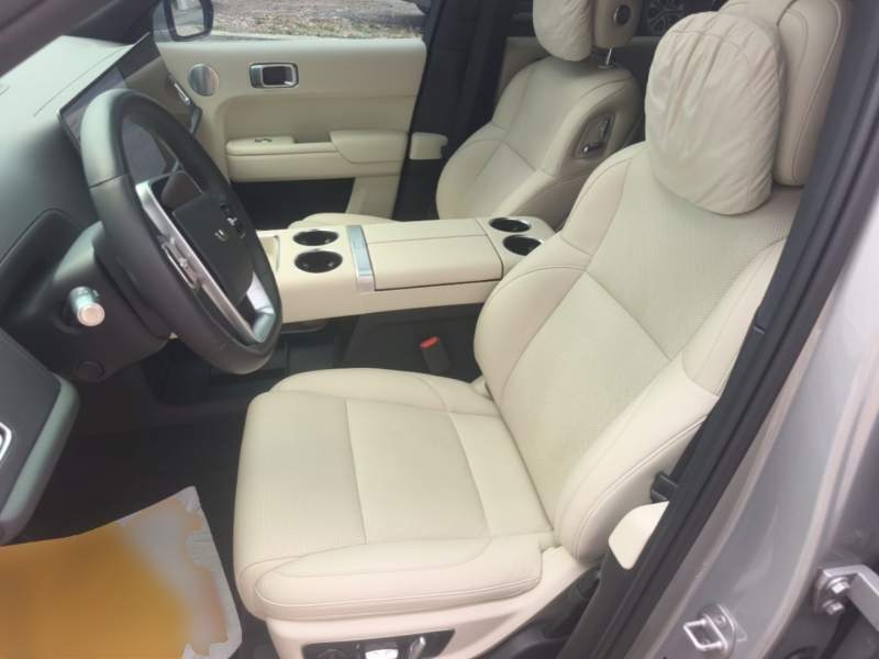 Used Li Auto L9 2022 Max model — 16