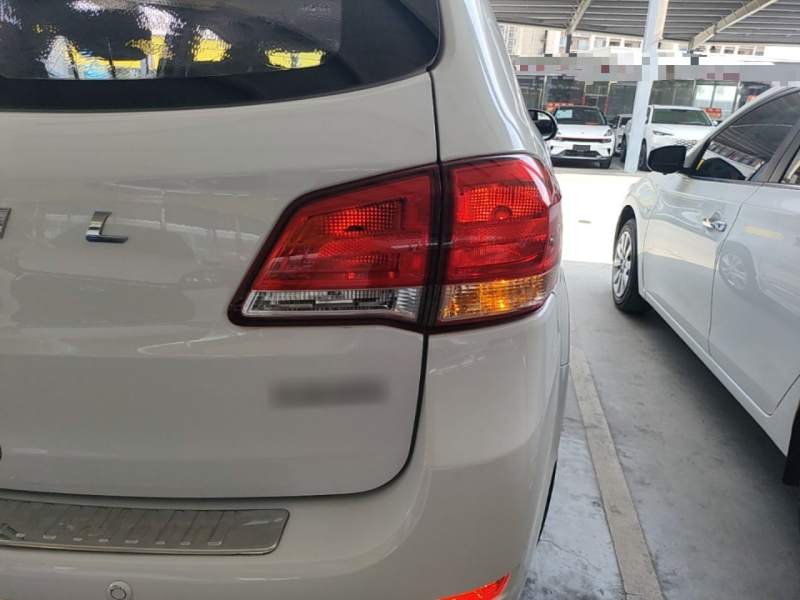 Used Haval H6 2016 Upgraded Model 1.5T Manual Two-Wheel Drive Elite Version — 7