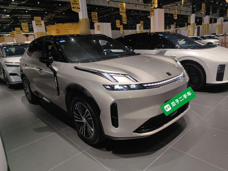 Used Lynk & Co 08 EM-P 2023 220km All-Wheel-Drive Performance Halo — 3