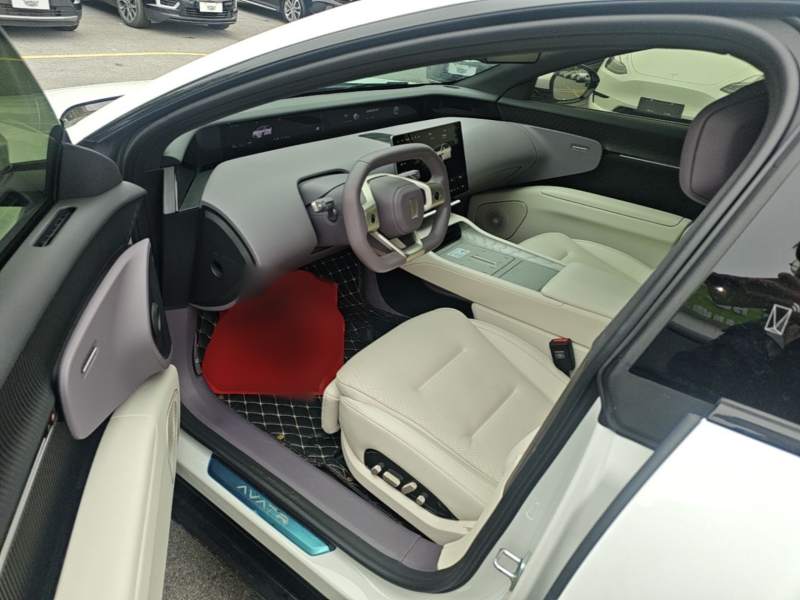 Used Avatr 12 2024 Updated Version 700 Three-Laser Rear-Wheel Drive Luxury Edition — 14