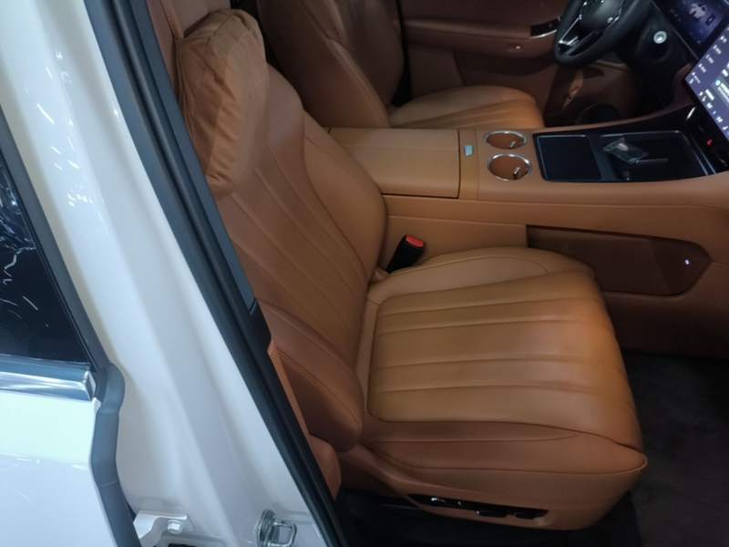 Used Hima AITO M7 2026 Model Range-Extending Ultra All-Wheel Drive 6-Seater Version — 25