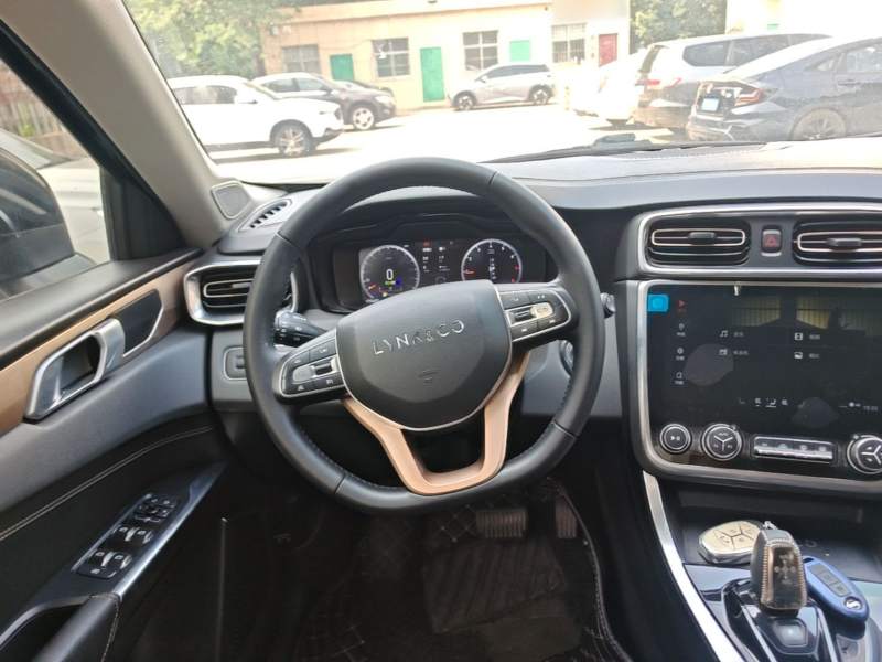 Used Lynk & Co 01 2017 2.0T Two-Wheel Drive Pro Edition — 10