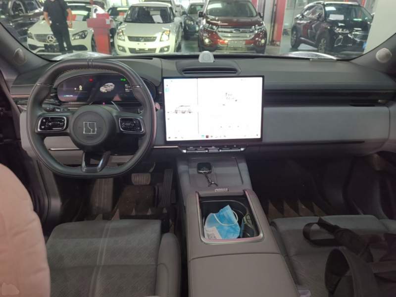 Used Zeekr 7X 2025 100 kWh Long-Range Rear-Wheel Drive with Intelligent Driving Features — 9