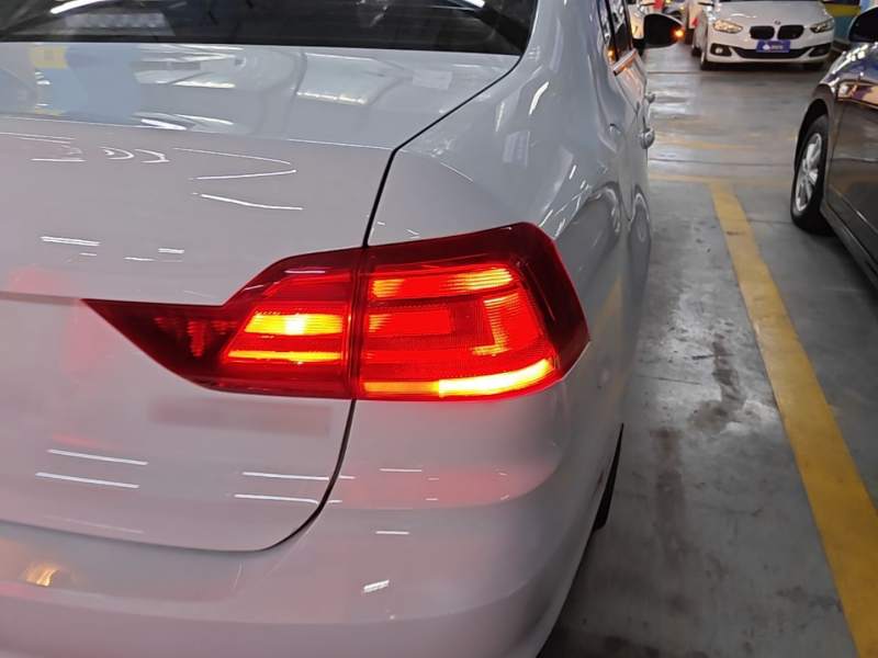 Used Volkswagen Santana 2021 1.5L Automatic Fashion Edition — 7