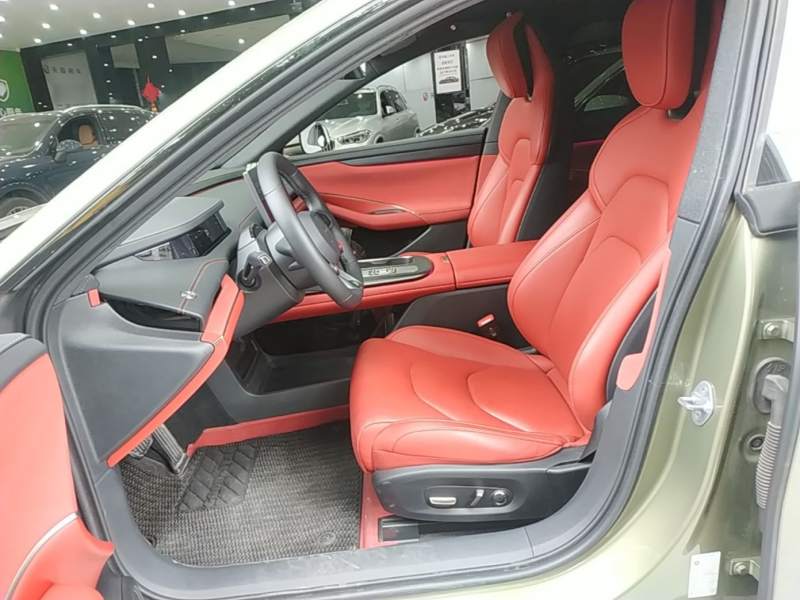 Used Xiaomi Auto SU7 2024 Rear-Drive Long-Range Intelligent Driving Version — 14