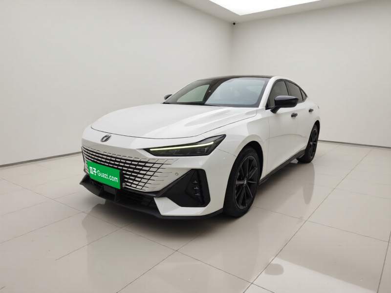 Used CHANGAN UNI-V 2023 1.5T Prestige Model