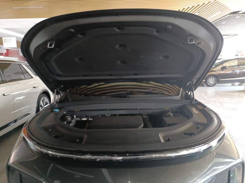 Used Li Auto L8 2023 Max model — 10